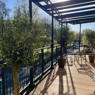 handgefertigte Schmiedeeiserne Geländer - Architektur im Hotel Lahneck